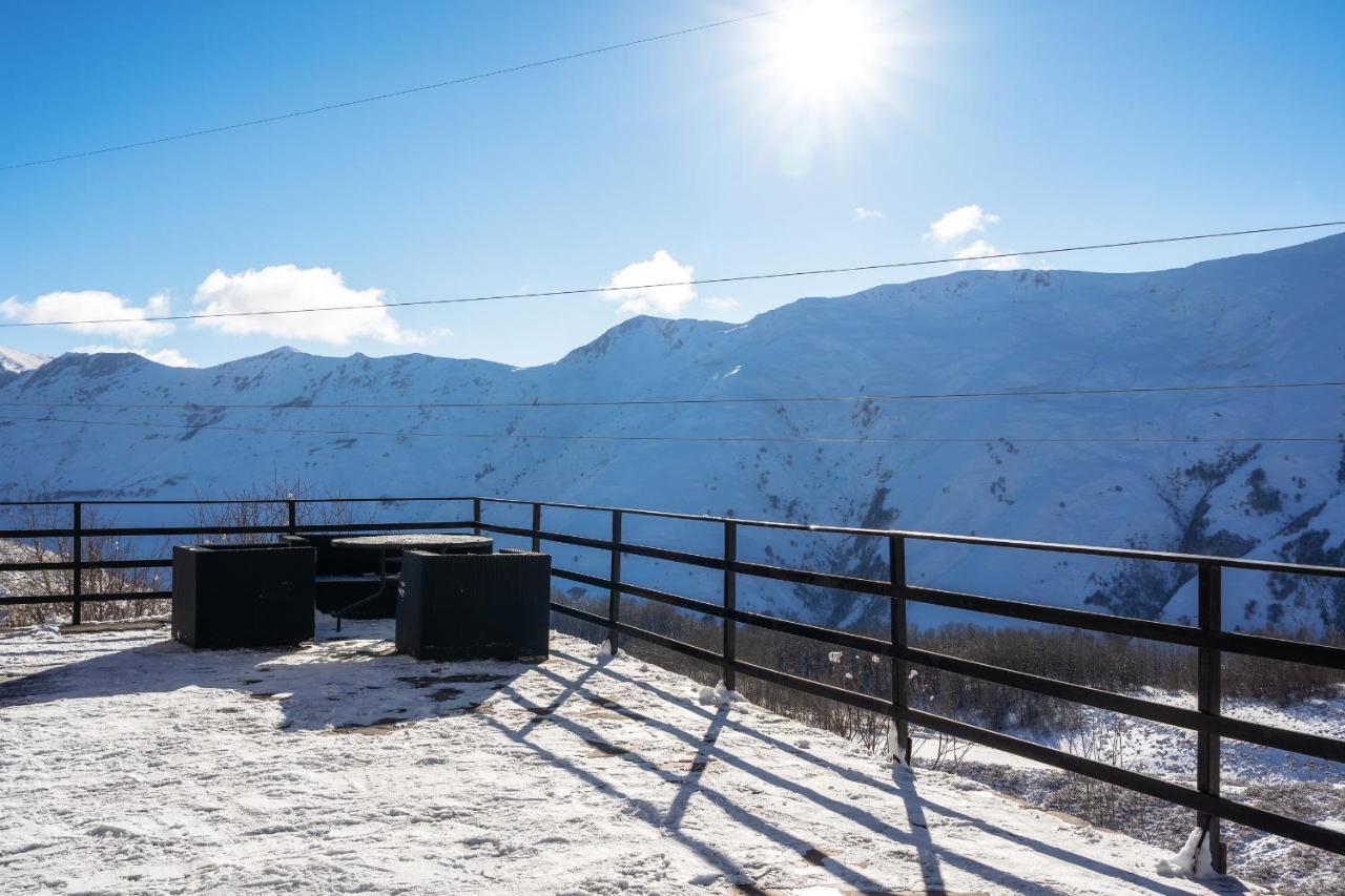 Snow Time Cottage Gudauri Luaran gambar