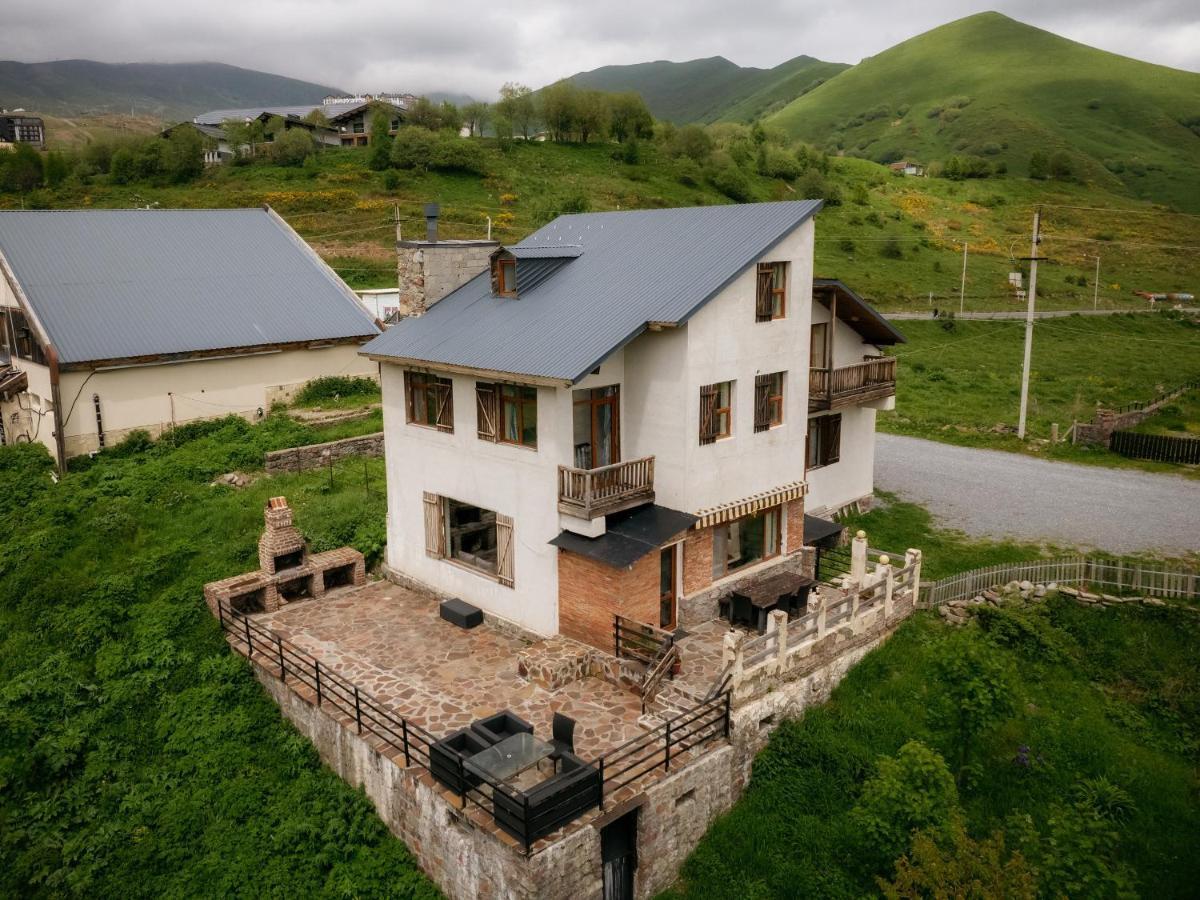 Snow Time Cottage Gudauri Luaran gambar
